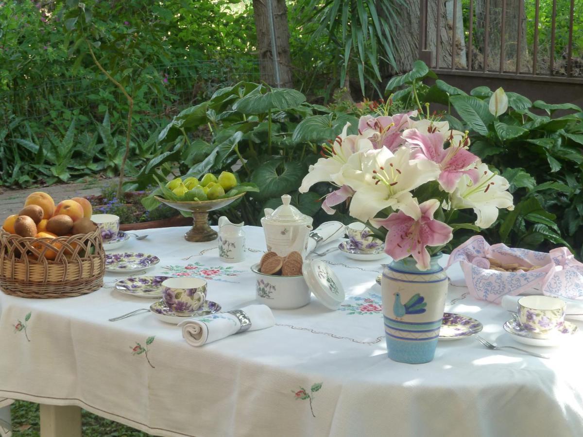 Bb Le Violette Bed and Breakfast Tortolì Buitenkant foto