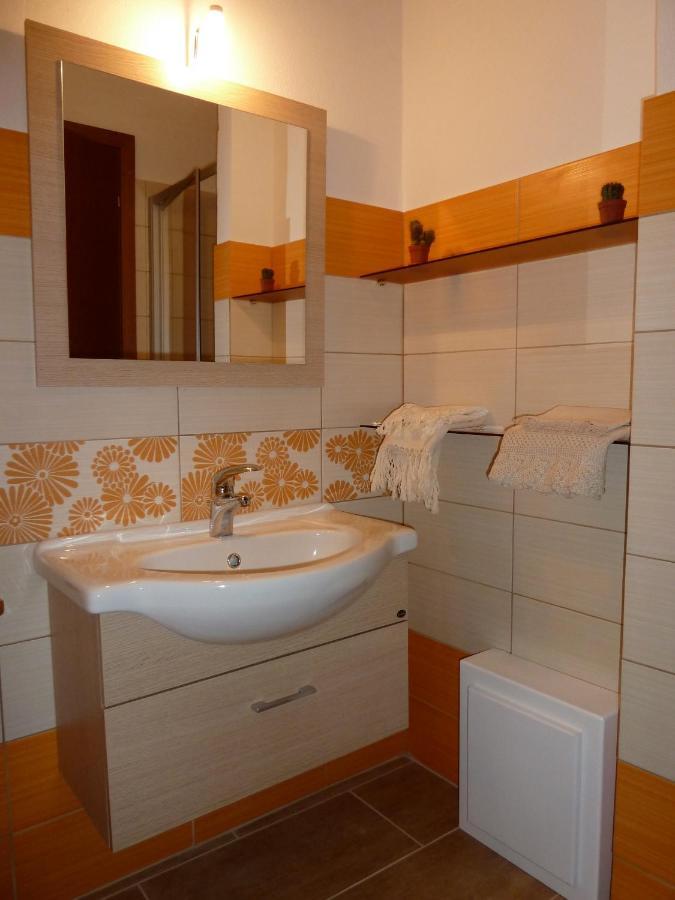 Bb Le Violette Bed and Breakfast Tortolì Buitenkant foto